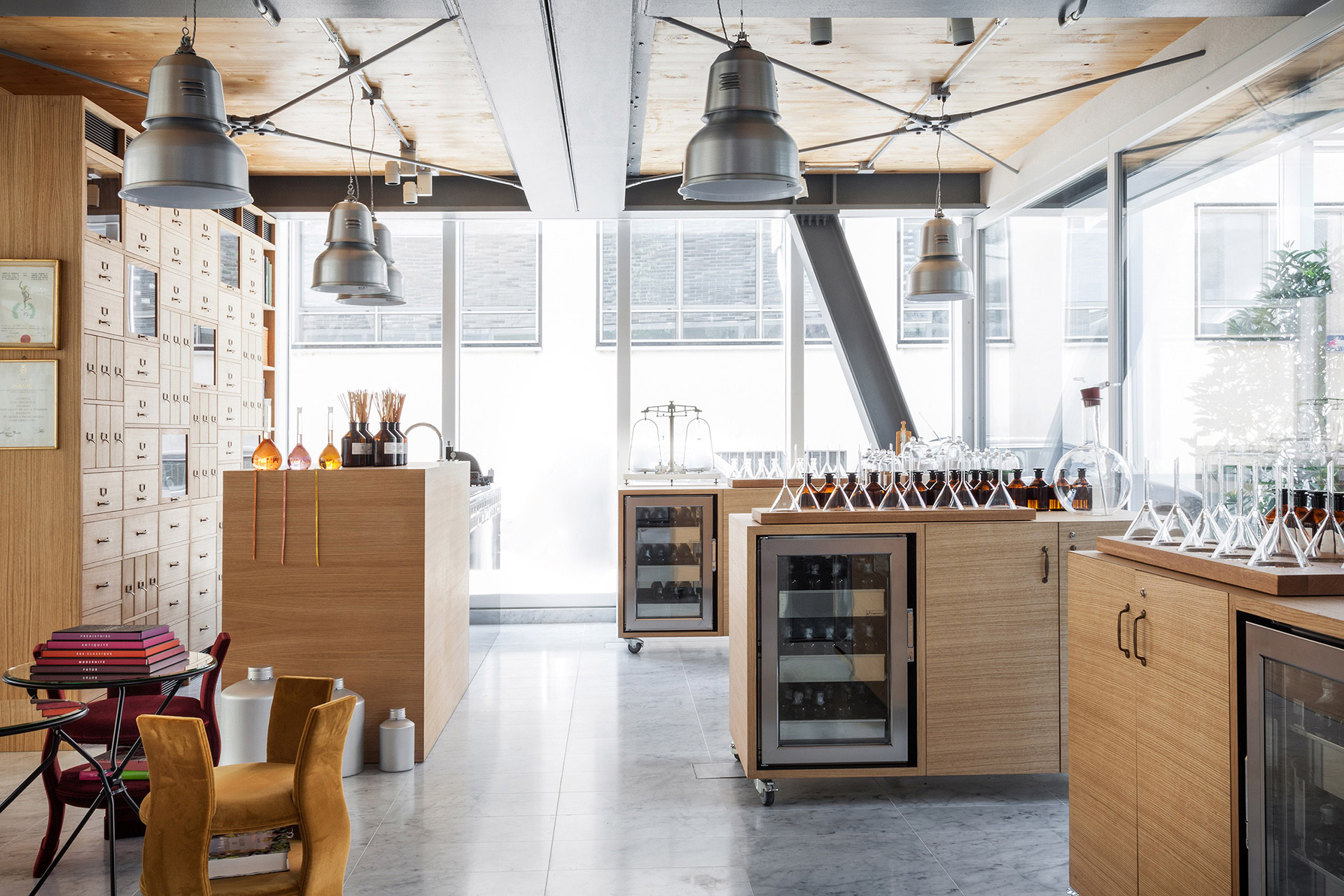 LabSolue, a perfume laboratory